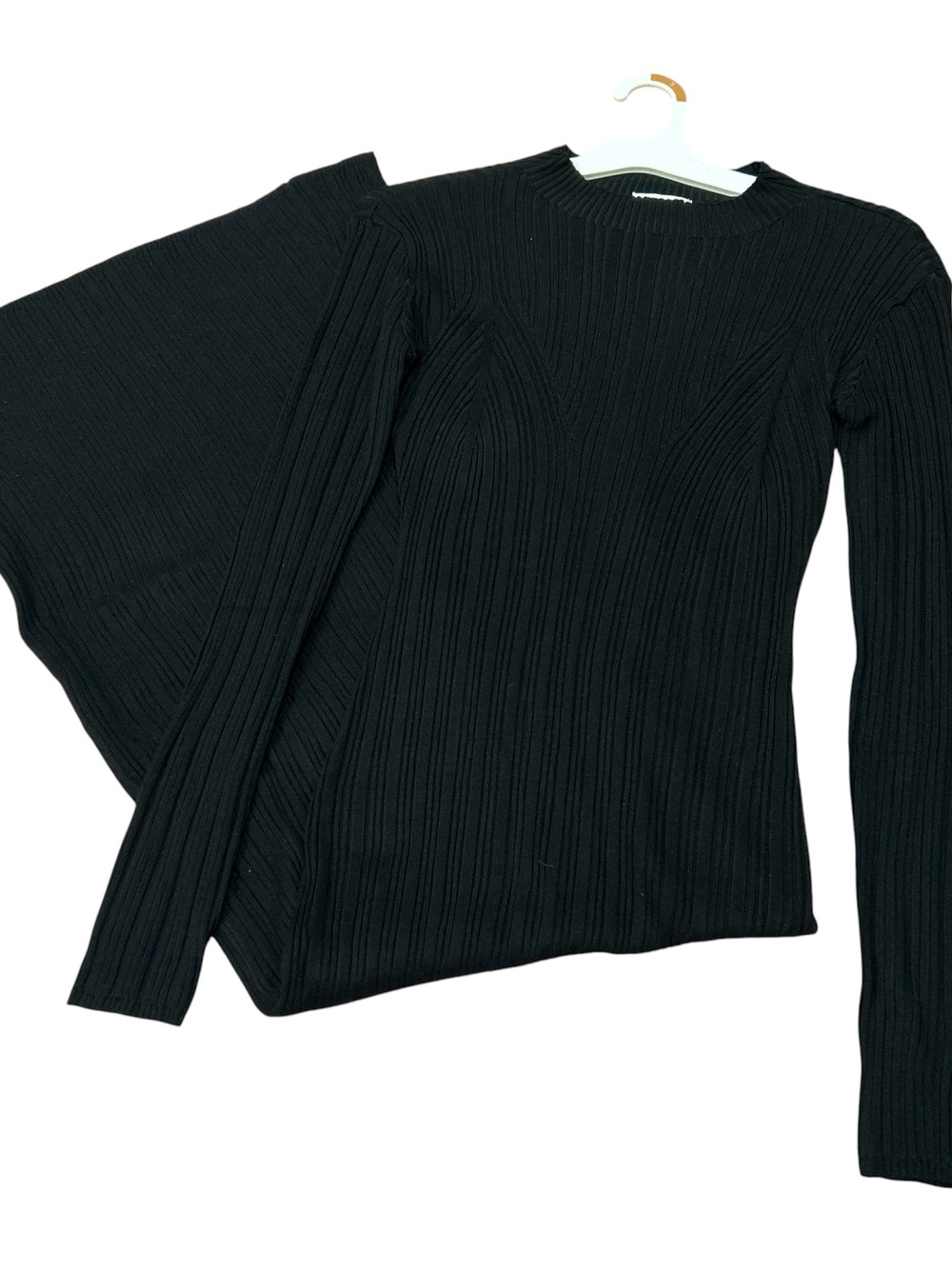 Black Ribbed Long-Sleeve Women's Sweater